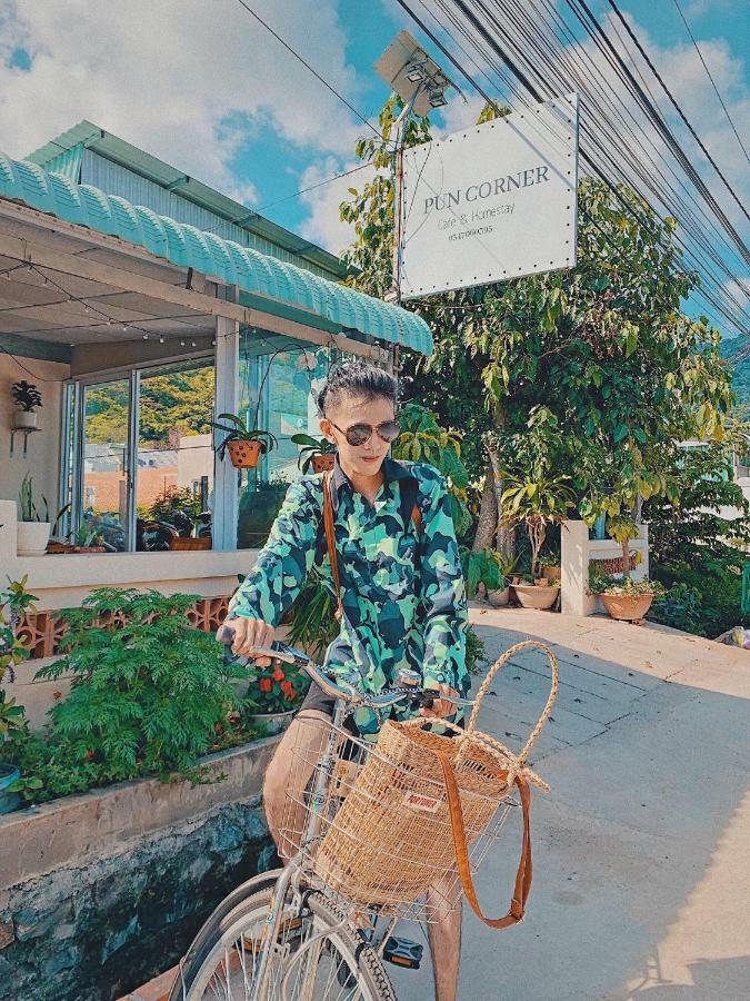 Pun Corner Homestay Chi Khu Co Ong Esterno foto